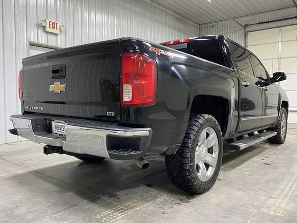 2018 Chevrolet Silverado 1500 Crew Cab - Small Town & Family Owned! for sale in Wahoo, NE – photo 5