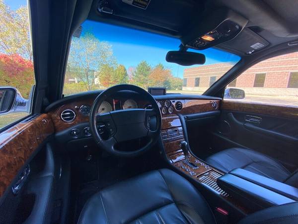 2005 Bentley Arnage R - The Ultimate Bentley - LOW Miles only 29k -... for sale in Madison, WI – photo 14