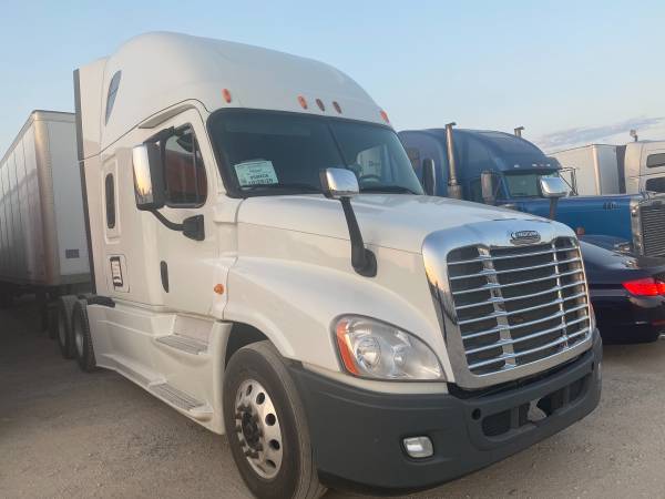 Freightliner cascadia for sale in Arlington, TX – photo 2