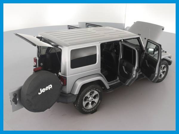 2017 Jeep Wrangler Unlimited Sahara Sport Utility 4D suv Silver for sale in Easton, PA – photo 19