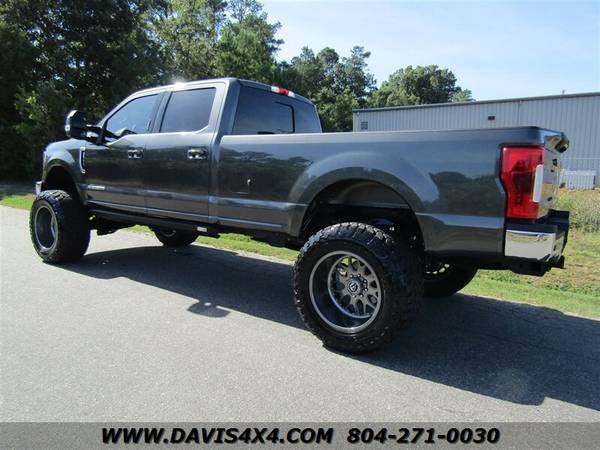 2019 Ford F-350 Super Duty Lariat 4X4 Lifted Diesel Crew Cab for sale in Richmond, IL – photo 4