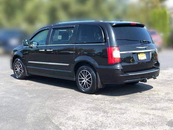 2016 Chrysler Town Country Limited for sale in Monroe, WA – photo 9