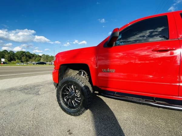 2018 Chevrolet Silverado 1500 - cars & trucks - by dealer - vehicle... for sale in Jacksonville, NC – photo 8