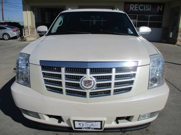 2009 CADILLAC ESCALADE EXT AWD 4dr - truck - cars & trucks - by... for sale in Casper, WY – photo 3