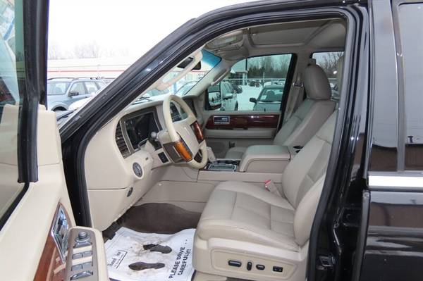 2012 LINCOLN NAVIGATOR 4x4 NAVIGATION POWER RUNNING BOARDS SUNROOF for sale in Flushing, MI – photo 2