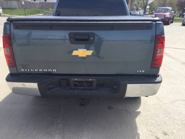 2013 CHEVY SILVERADO EXT CAB LTZ (86, 000 MILES) - - by for sale in Lincoln, IA – photo 3