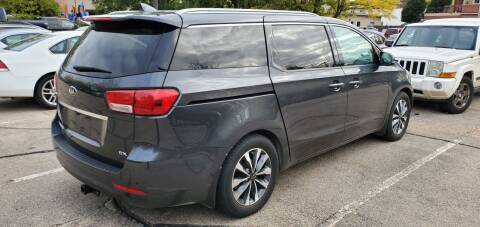 2015 Kia Sedona SX leather highway miles for sale in Madison, WI – photo 7