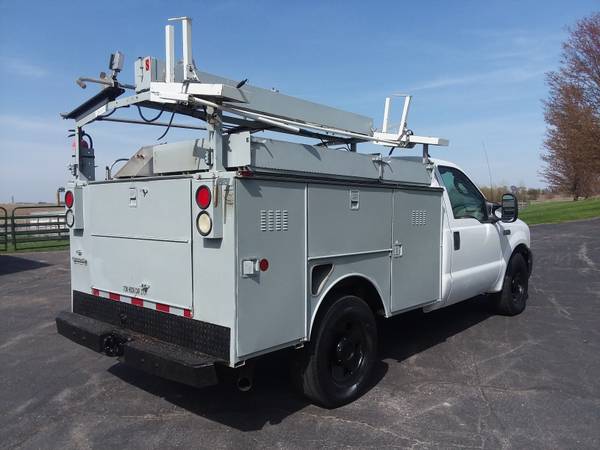 2006 Ford F350 XL Super Duty Automatic Towing SteelWeld Utility for sale in Gilberts, NE – photo 5