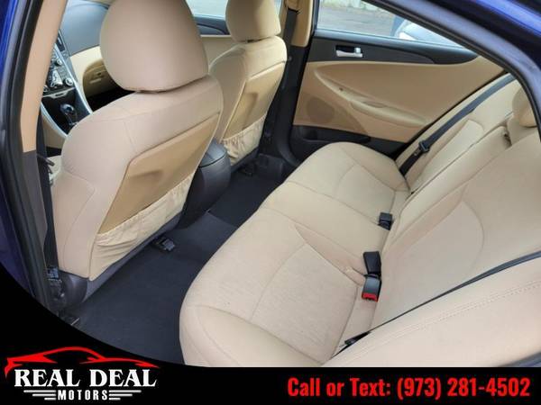 2011 Hyundai Sonata 4dr Sdn 2 4L Auto GLS - - by for sale in Lodi, NY – photo 11