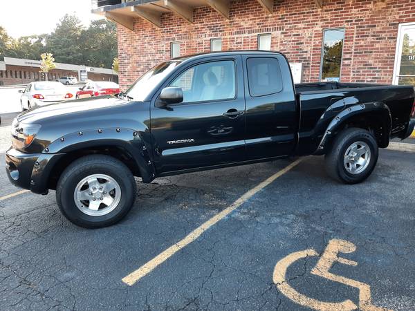 2007 Toyota Tacoma Xcab Pre Runner CHECK OUT OUR SELECTION - cars &... for sale in Greenville, SC – photo 7