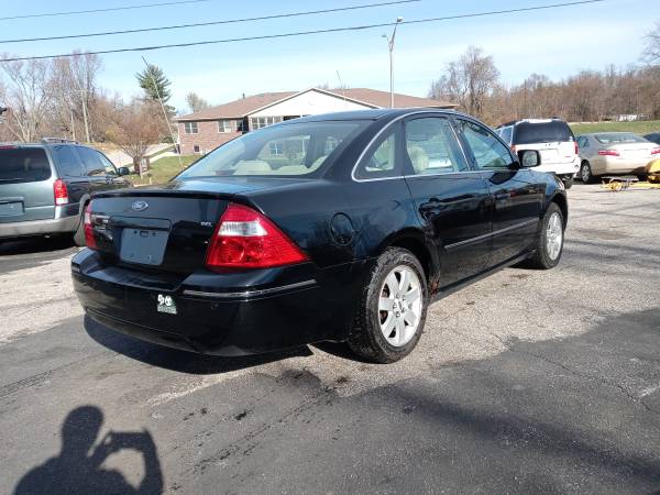 2006 Ford Five Hundred SEL - cars & trucks - by dealer - vehicle... for sale in Bloomington, IN – photo 3