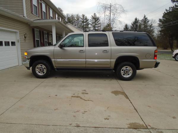 2003 gmc yukon xl----3/4 ton-4 wheel dr - cars & trucks - by owner -... for sale in South Lebanon, OH – photo 13