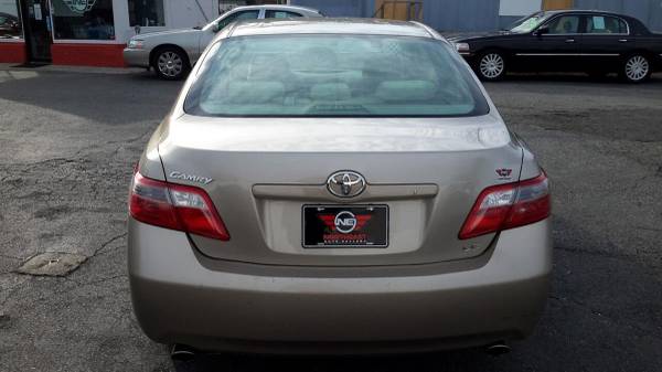 2007 Toyota Camry LE V6 4dr Sedan - SUPER CLEAN! WELL MAINTAINED! -... for sale in Wakefield, MA – photo 7
