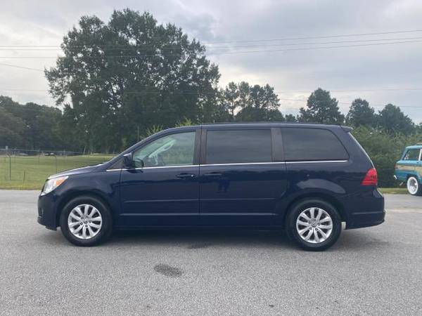 2012 Volkswagen Routan SE - cars & trucks - by dealer - vehicle... for sale in Raleigh, NC – photo 6