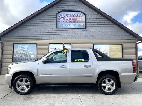2007 Chevrolet Avalanche 4WD Crew Cab 130" LT w/1LT - cars & trucks... for sale in Chesaning, MI – photo 7