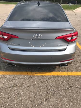2015 Silver Hyundai Sonata Limited for sale in West Bloomfield, MI – photo 2