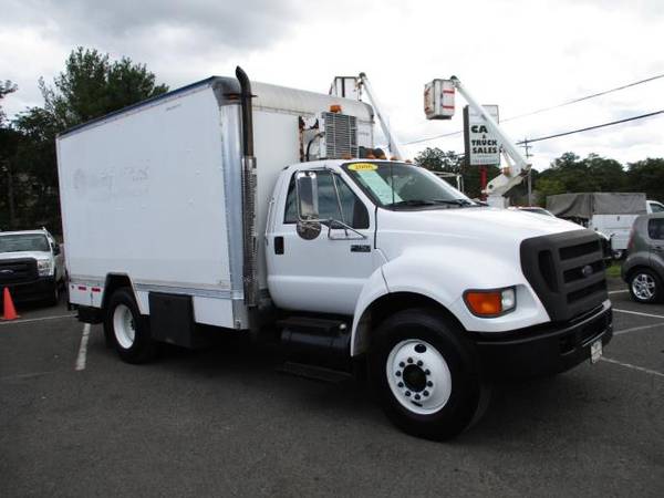 2006 Ford F-750 UNDERGROUND UTILITIES TRUCK COMPRESSOR GENERATOR -... for sale in South Amboy, NY – photo 2