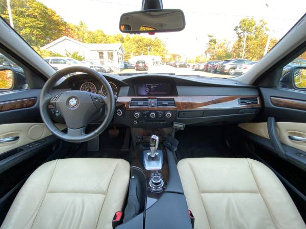 2010 BMW 528i xDrive - navigation, moonroof, heated leather,... for sale in Middleton, MA – photo 14