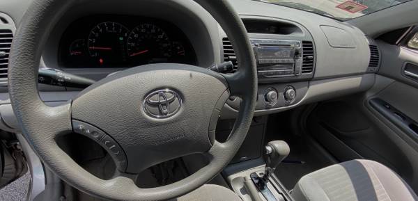 2006 Toyota Camry - cars & trucks - by dealer - vehicle automotive... for sale in Des Plaines, IL – photo 11