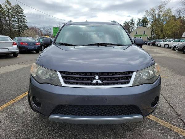 2007 Mitsubishi Outlander AWD 3rd Row - - by dealer for sale in Derry, MA – photo 8
