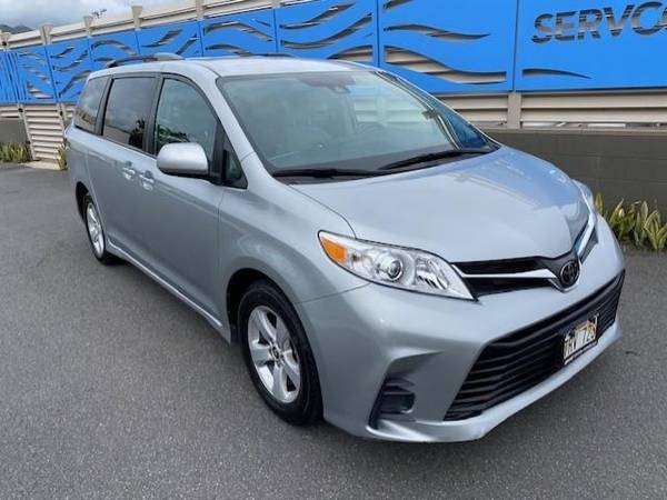 2019 Toyota Sienna - - by dealer - vehicle for sale in Honolulu, HI – photo 13