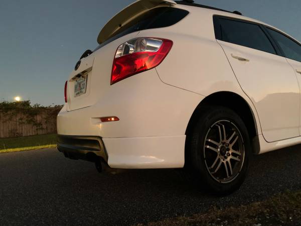 2009 TOYOTA MATRIX XRS 5 speed manual 119.000 MILES 37mpg RARE -... for sale in Gainesville, FL – photo 13