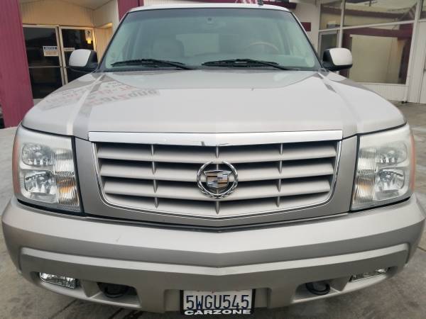 ///2006 Cadillac Escalade//AWD//Leather//Heated Seats//Navigation/// for sale in Marysville, CA – photo 2