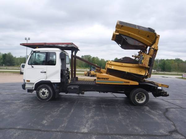 2000 UD Tree Spade Truck for sale in Lena, SD – photo 2