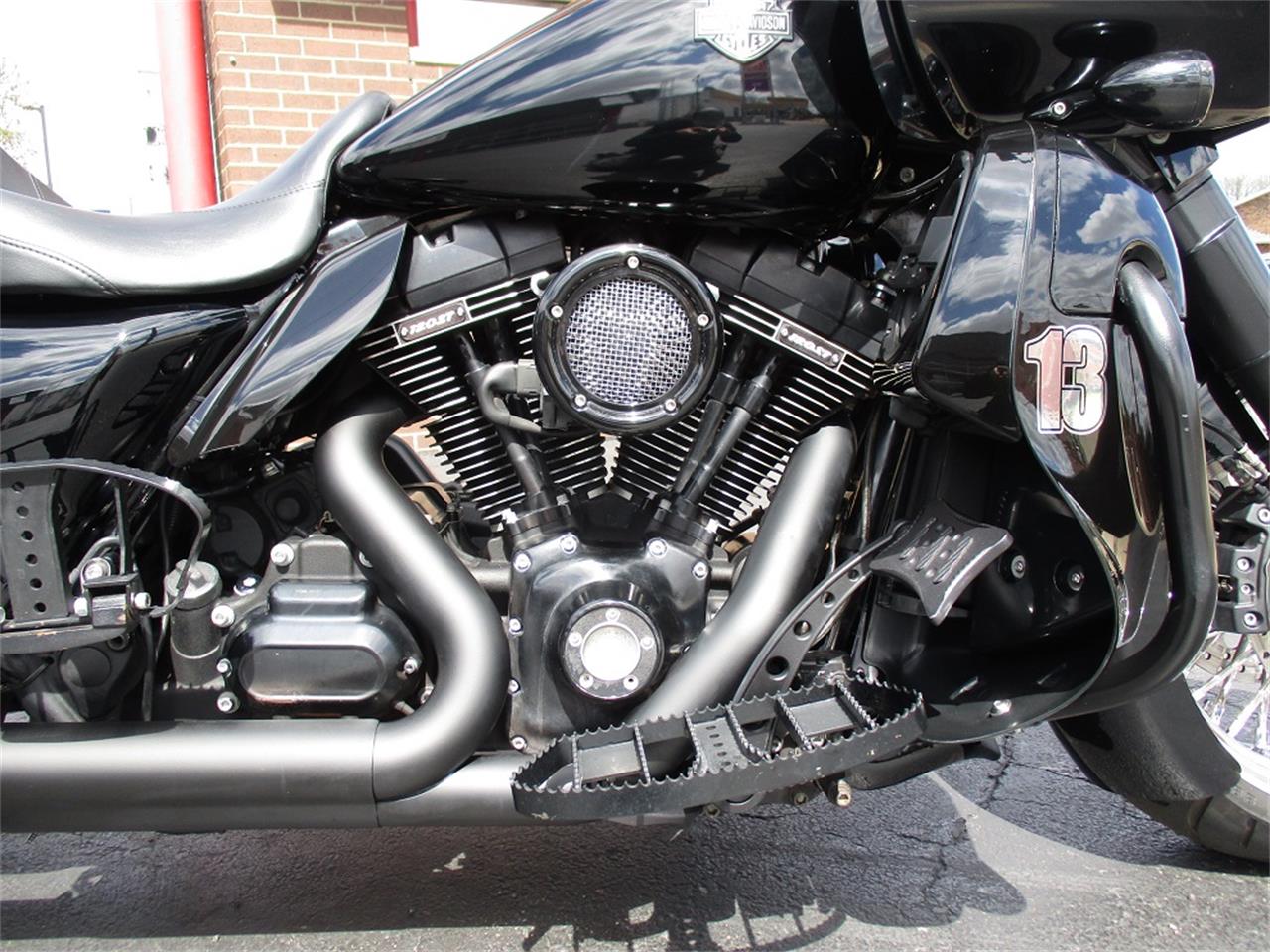 2015 Harley-Davidson FLTRXS for sale in Sterling, IL – photo 11