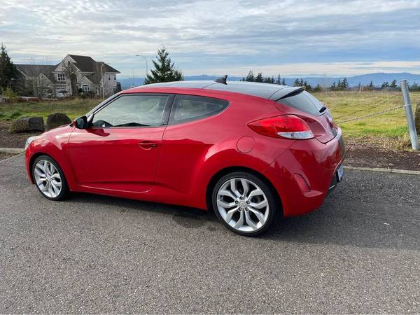 2013 Hyundai Veloster Coupe 3Door - cars & trucks - by owner -... for sale in Happy valley, OR – photo 3