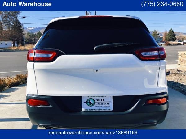 2016 Jeep Cherokee FWD 4dr Sport - cars & trucks - by dealer -... for sale in Reno, NV – photo 10