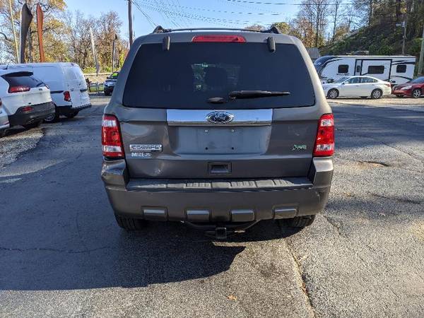 2011 Ford Escape Limited 4WD - cars & trucks - by dealer - vehicle... for sale in Knoxville, NC – photo 6