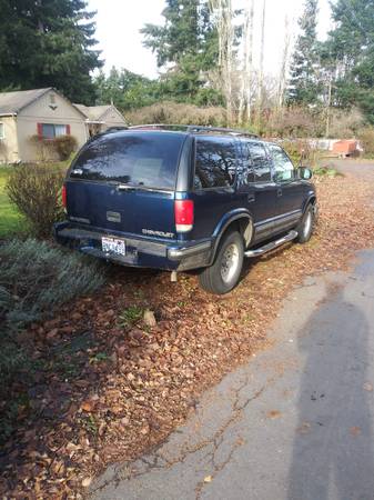 1999 Chevy Blazer for Sale - cars & trucks - by owner - vehicle... for sale in Vancouver, OR – photo 3