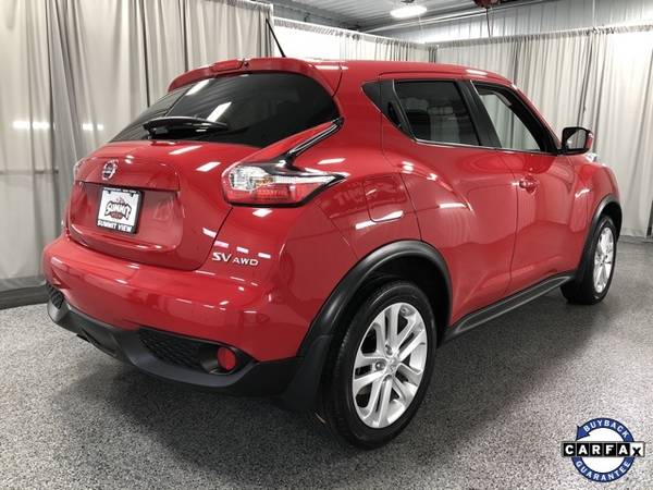 2015 NISSAN Juke SV *Compact Crossover SUV *AWD *Clean Carfax *LOW... for sale in Parma, NY – photo 4