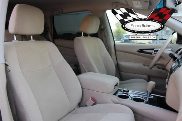 2013 Nissan Pathfinder 4x4 *3rd Row Seats* CLEAN TITLE & Ready To... for sale in Salt Lake City, NV – photo 12