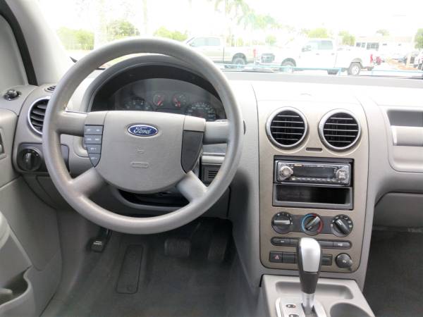 2006 FORD FREESTYLE SE 7 PASSENGER SUV ($600 DOWN WE FINANCE ALL) for sale in Pompano Beach, FL – photo 15