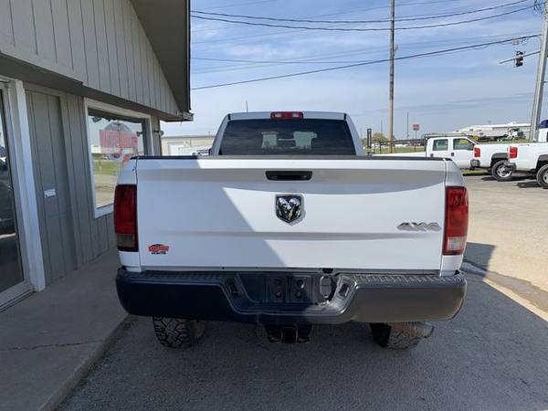 2018 RAM 2500 Tradesman Crew Cab LWB pickup White for sale in Bethel Heights, AR – photo 4