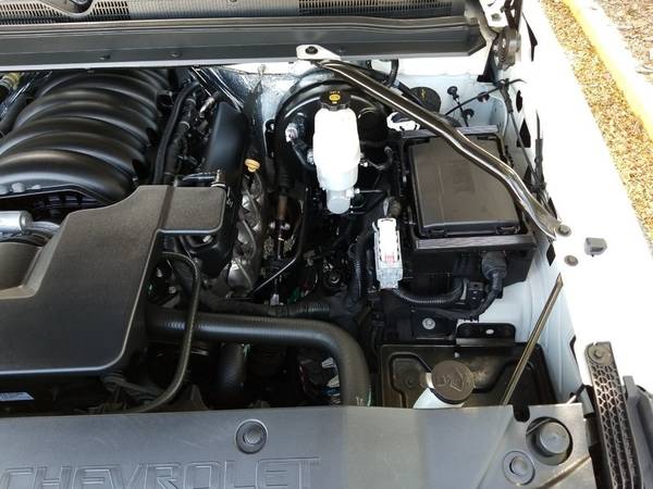 2015 Chevrolet Suburban LTZ~NAVIGATION~LOW MILES~GREAT COLOR~3RD ROW~ for sale in Sarasota, FL – photo 18