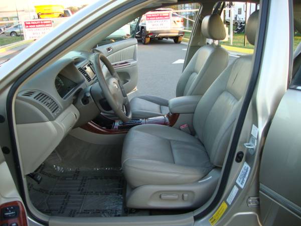 2003 Toyota Camry XLE V6 - cars & trucks - by dealer - vehicle... for sale in CHANTILLY, District Of Columbia – photo 7