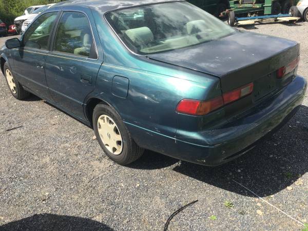 1998 toyota camry, 200k highway miles, 4 cylinders, runs perfect - cars for sale in Joppa, MD – photo 4
