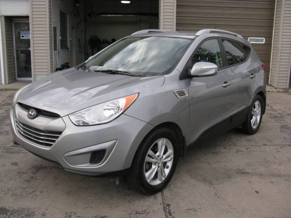 2012 Hyundai Tucson GLS AWD XM HITCH 95K - - by dealer for sale in South Bend, IN