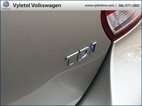 2013 Volkswagen Jetta SportWagen wagon 4dr DSG TDI - Volkswagen... for sale in Sterling Heights, MI – photo 9