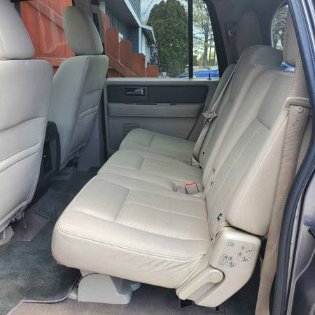 Ford Expedition EL for sale in Mountain Home AFB, ID – photo 2