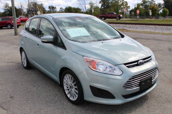 2013 Ford C-Max Hybrid SE - cars & trucks - by dealer - vehicle... for sale in Crestwood, OH – photo 3