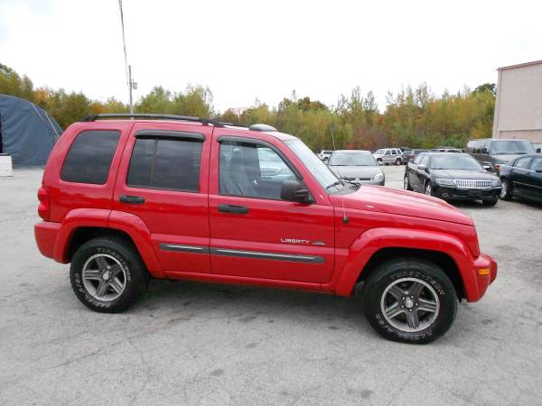 Jeep Liberty 4X4 Rocky Mountain Edition SUV **1 Year Warranty** for sale in Hampstead, MA – photo 4