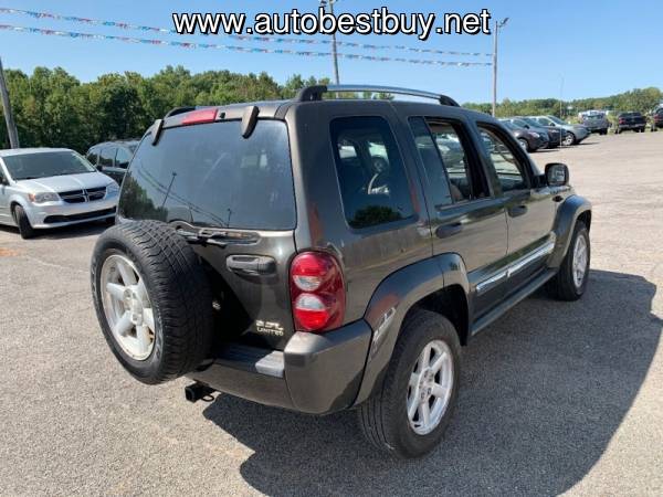 2005 Jeep Liberty Limited 4WD 4dr SUV w/ 28F Call for Steve or Dean... for sale in Murphysboro, IL – photo 6