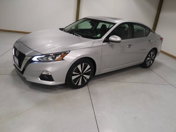 2019 NISSAN ALTIMA - P12089 - cars & trucks - by dealer - vehicle... for sale in Nampa, ID – photo 4