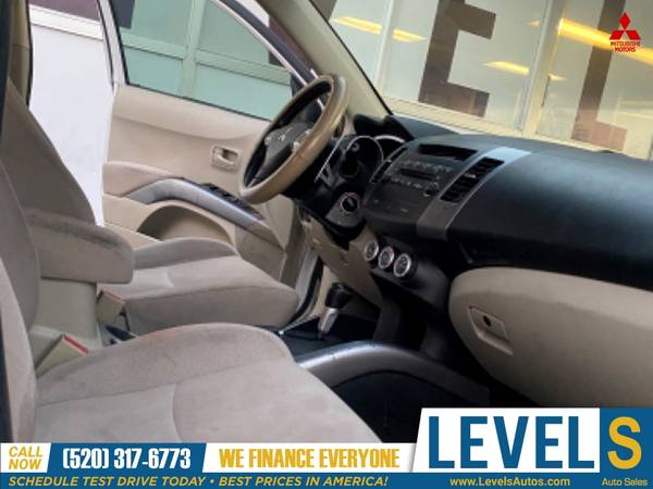 2007 Mitsubishi Outlander XLS for only $4,995 - cars & trucks - by... for sale in Tucson, AZ – photo 13
