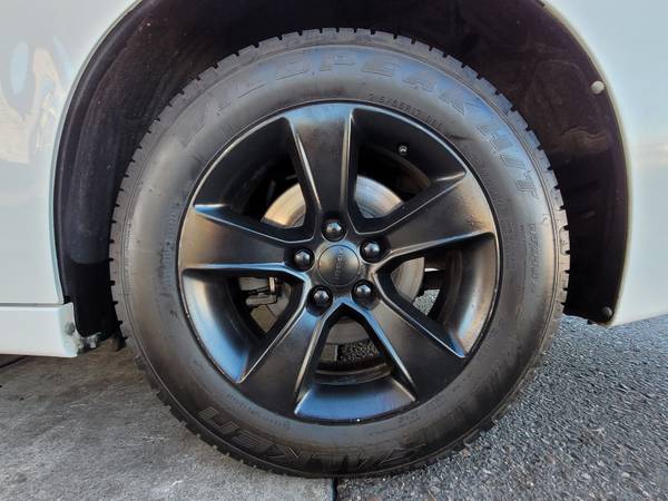 2013 Dodge Charger SE V6 Appearance Pkg Nice! - cars & for sale in Phoenix, AZ – photo 10