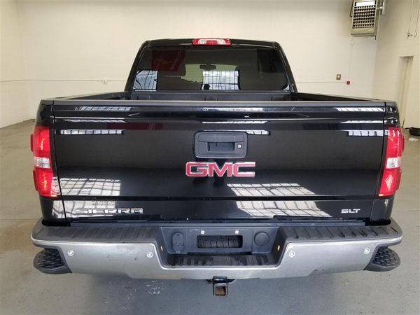 2014 GMC Sierra 1500 4WD Crew Cab 143.5 Z71 -EASY FINANCING AVAILABLE for sale in Bridgeport, CT – photo 5